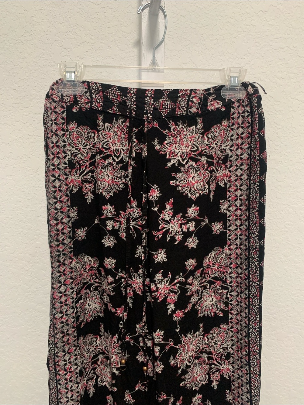 Angie Black Pink Boho Floral Wide-Leg High Rise Pants - Picture 2 of 7